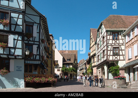 Vieille ville, Riquewihr, Alsace, France Banque D'Images