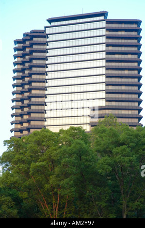 Tour moderne immeuble de bureaux dans la banlieue d'Atlanta en Géorgie AUX ETATS UNIS Banque D'Images