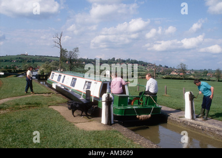 L'Oxford Canal près de Napton on the Hill dans le Warwickshire Angleterre UK Banque D'Images