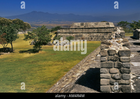 Piramide de la Serpiente Emplum (serpent à plumes (Pyramide) à Xochicalco, Mexique Banque D'Images