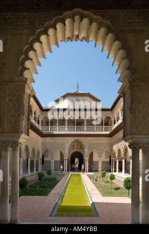 Séville, l'Alcazar.Le Patio de las Apartment Doncellas (la Cour des Demoiselles), de l'Alcazar, Séville, Andalousie, Espagne Banque D'Images