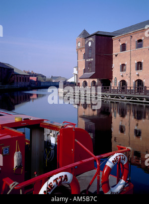 Au cours de l'Orwell Pub canal Leeds-Liverpool, Wigan Pier, Wigan, Greater Manchester, Angleterre, Royaume-Uni. Banque D'Images