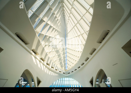 Le Grand Hall de réception de Windhover la Milwaukee Art Museum par Santiago Calatrava. Banque D'Images