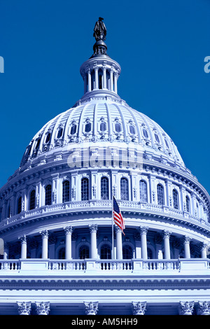 Couleur bleu Capitole à Washington DC en Amérique la couleur bleu est un symbole pour le parti libéral démocrate Banque D'Images