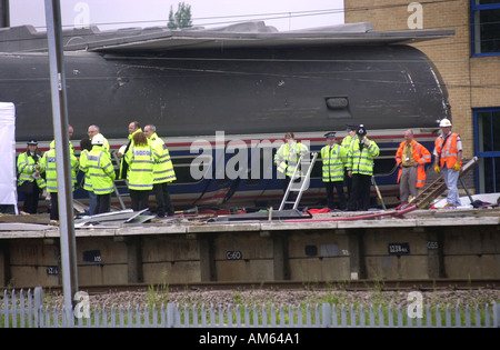 Accident ferroviaire de Potters Bar Hertfordshire UK Banque D'Images