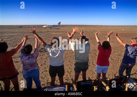 Octobre 1996 Curdimurka Australie du Sud Australie de l'Outback Curdimurka Ball nouveaux arrivants sont accueillis Banque D'Images