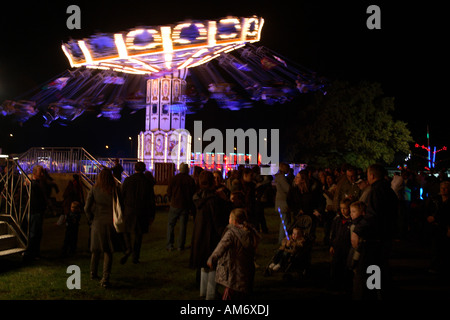 Parc d'Ride Bonfire Night Angleterre Surrey Epsom Banque D'Images