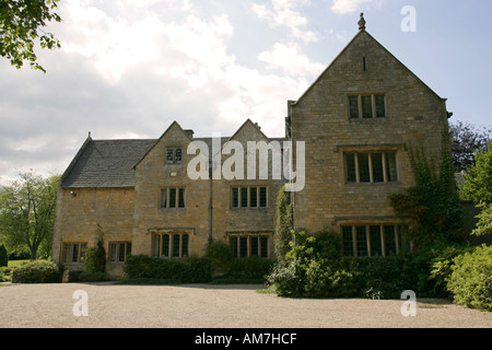 Ancien village pittoresque typique de Cotswold manoir hôtel particulier Notgrove Manor près de Bourton On The Water Gloucestershire England UK Banque D'Images