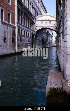 Seufzerbrücke, très connu sous pont, Venise, Italie Banque D'Images