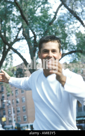 Young man smiling, portrait Banque D'Images