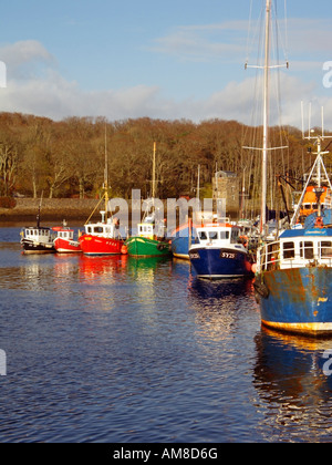 Les bateaux de pêche amarré Quai du Port de Cromwell Street Stornoway Stornoway Isle de Lewes Hébrides extérieures Hébrides en Écosse Banque D'Images