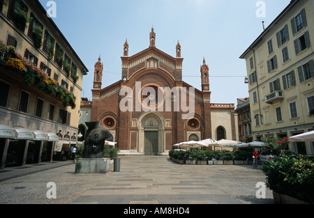 Milan Italie l'église de Santa Maria del Carmine Banque D'Images