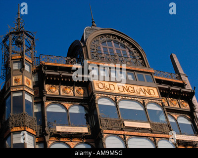 La vieille Angleterre Department Store maintenant un musée des instruments de musique Bruxelles Belgique Banque D'Images