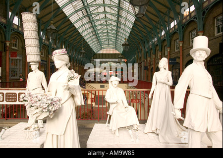 Scène victorienne dans le marché de Covent Garden Londres Apple Banque D'Images