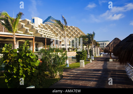 Tropical Resort à Cancun sur la péninsule du Yucatan à Quintana Roo Mexique Banque D'Images