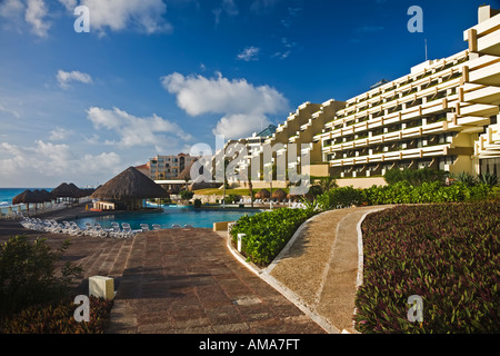 Tropical Resort à Cancun sur la péninsule du Yucatan à Quintana Roo Mexique Banque D'Images