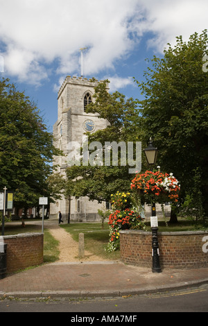 Vieille ville de Poole Dorset UK rue Thames St James Parish Church Banque D'Images