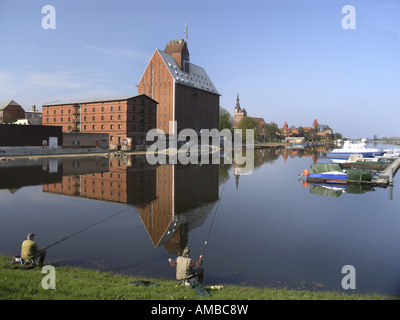 Maison magasin dans le port, l'Allemagne, de Mecklembourg-Poméranie occidentale, Tangermuende Banque D'Images