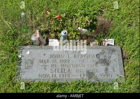 Romancier Jack Kerouac icône beat tombe Cimetière Edson Lowell Massachusetts Banque D'Images