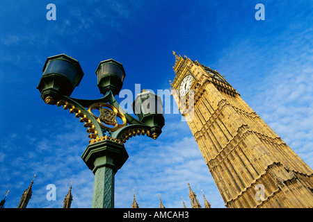 Big Ben et lampe de rue, Londres, Angleterre Banque D'Images