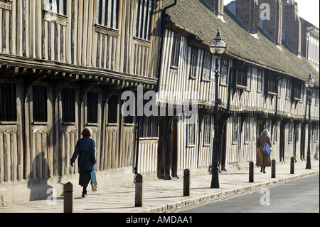 La rue Chapel dans Stratford sur Avon Warwickshire UK Mars 2004 Banque D'Images