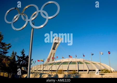 Le stade olympique, le parc olympique, Montréal, Québec, Canada Banque D'Images