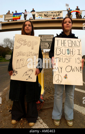 Guerre en Irak contre les manifestants à Stroud, Gloucestershire England UK Banque D'Images