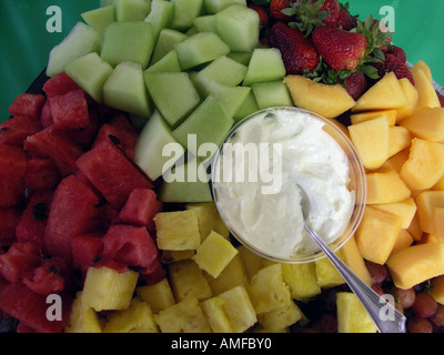 Fruits et Dip Banque D'Images