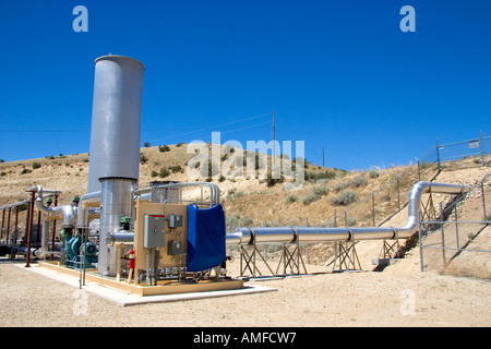 L'équipement de récupération de gaz méthane génère de l'électricité à un enfouissement sanitaire dans la région de Boise, Idaho. Banque D'Images