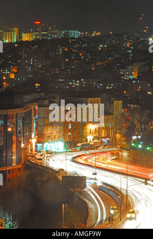 L'heure de pointe du soir d'Istanbul à Beyoglu. L'année 2007. Banque D'Images