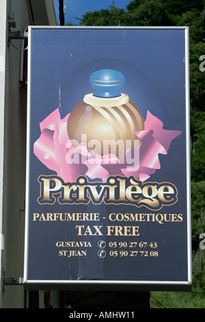 Tax free shop sign parfum et cosmétiques St Barth Gustavia Banque D'Images