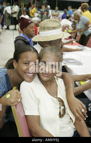 Miami Florida, Mahi Auditorium, Seniors First Hurricane Readiness Expo, Black Blacks African ethnie minoritaire, adolescents adolescents adolescent adolescent adolescent Banque D'Images