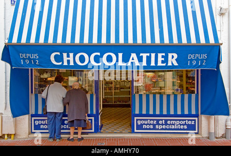 Au Chat Bleu Chocolat Le Touquet Paris Plage Cote D Opale Pas De Calais Region Rhone Alpes France Europe Photo Stock Alamy