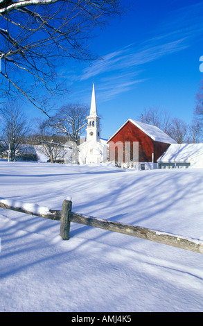 Église de Peacham VT dans la neige en hiver Banque D'Images