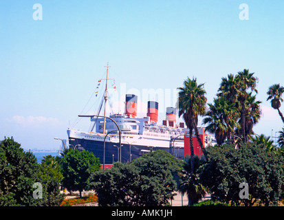 Queen Mary, le paquebot transatlantique britannique à la retraite maintenant amarré à Long Beach, California USA et transformée en hôtel. Banque D'Images