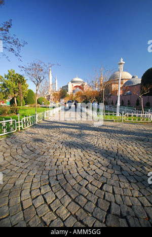 ISTANBUL, TURQUIE. Un début de matinée vue depuis Sultanahmet Meydani au musée de l'Aya Sofia. L'année 2007. Banque D'Images