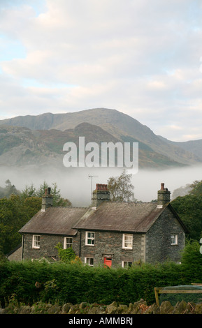 Tôt le matin, vue sur peu de Langdale, Lake District, Angleterre Banque D'Images