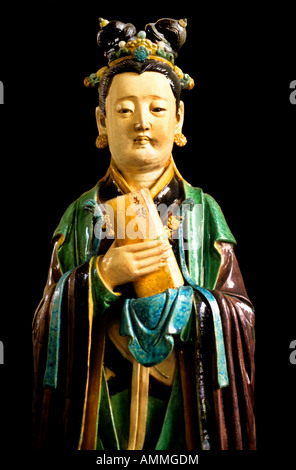 Bouddha en porcelaine site yixiyn la Chine de la dynastie liao Banque D'Images