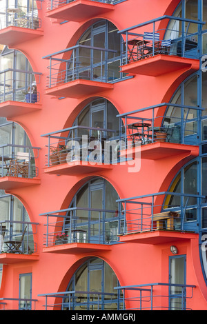 Quai de la Chine, conçu par Piers Gough Banque D'Images