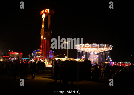 Manèges forains Bonfire Night Angleterre Surrey Epsom Banque D'Images