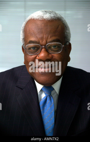 Sir Trevor McDonald Banque D'Images