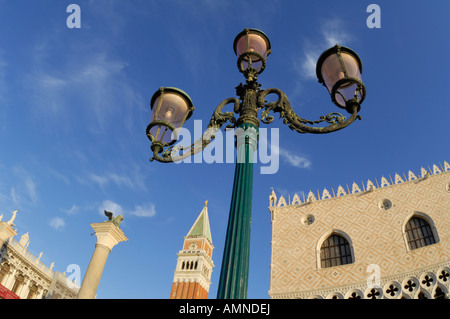 Lampost, Venise, Italie Banque D'Images