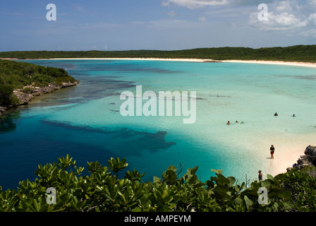 Dean's Blue Hole, Long Island, Bahamas Banque D'Images
