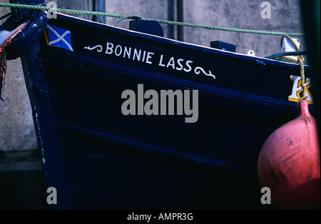 Bateaux de pêche au port, Kallin Grimsay, Hébrides extérieures, en Écosse, au Royaume-Uni. Banque D'Images