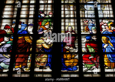 Douze ans, Jésus au temple vitrail dans de Sint Janskerk Gouda Pays-bas Europe Banque D'Images