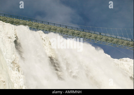 Parc de la Chute Montmorency, Parc des chutes, chutes Montmorency, 83 mètres de haut, à Québec, à 12km à l'Est, Québec, Canada Banque D'Images