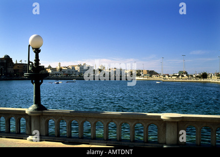 Le front de mer de Tripoli Banque D'Images