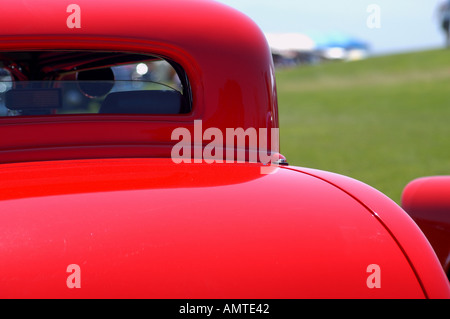 Voiture Vintage rouge Banque D'Images