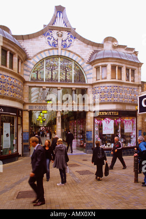 Royal Arcade dans le centre de Norwich Banque D'Images