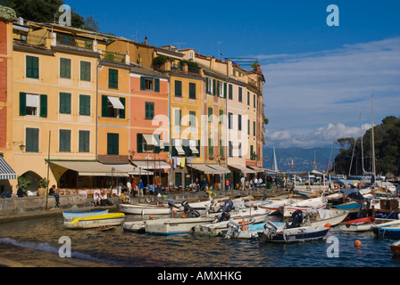 Bateaux au port, Portofino, Gênes, Ligurie, Ligurie, Italie Banque D'Images